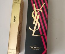 Touche Eclat radiant touch YSL