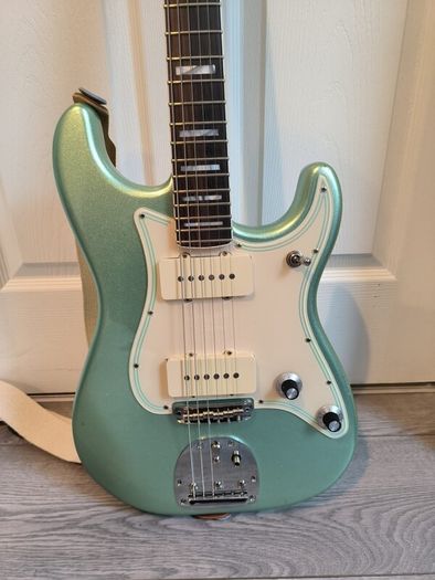 Fender Parallel Universe Volume II Jazz Stratocaster Mystic Surf Green
