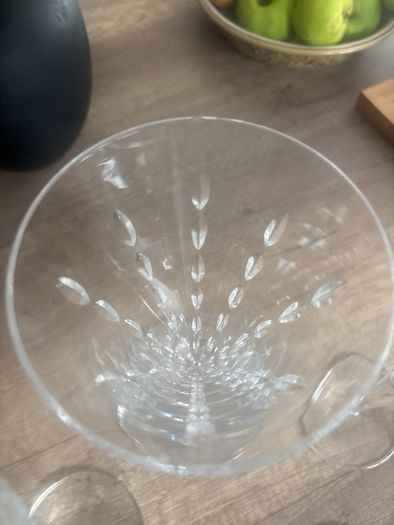 Crystal wine/ champagne glasses
