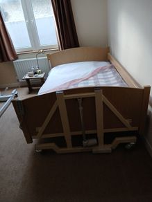 Electric Bariatric with Norfolk Mattress