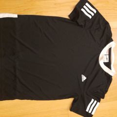 Boys addidas top