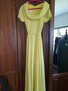 Stunning yellow full length dress