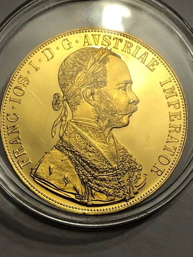 Gold coins, investment grade
