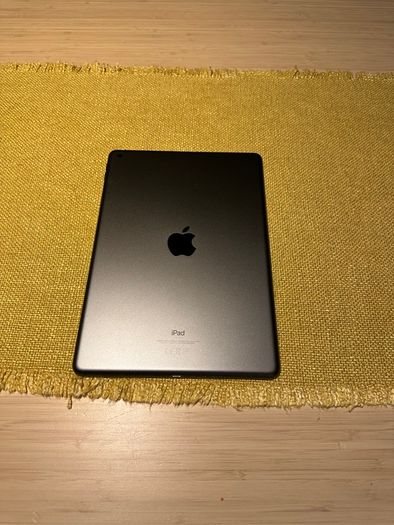 Apple iPad 9th Generation 64GB Wi-Fi | Boxed, Spotless Condition