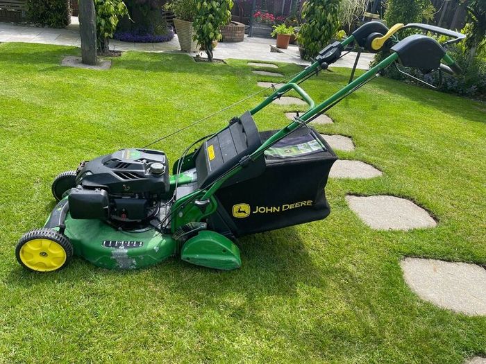 Lawnmower