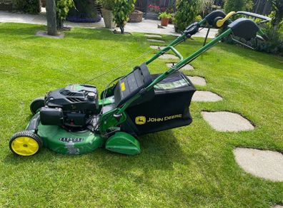 Lawnmower