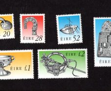 1990-92 Ireland Seventh Definitive Series Irish Heritage and Treasures Enschede set Mint Never Hinged (MNH)