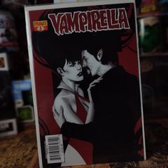 Vampirella ! Issue #6 ! Jelena Kevic-Djurdjevic Variant Cover ! 2011 ! by Dynamite Entertainment !