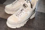 Buffalo London CLD Chai Chunky Platform Trainers White/Off White EU39 UK6