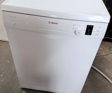 Bosch Serie 4 Freestanding Dishwasher White