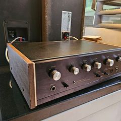 Sansui AU-101