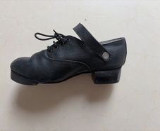 Pacelli Irish Dance Heavy Shoe SIZE 2