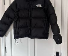 Womens north face 1996 retro nuptse jacket