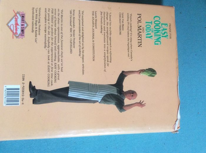 Cook books / 5 Euro each or 3 for 10 Euro