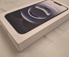 IPHONE 16e 128gb white New /unwanted present /