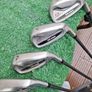 Golf clubs, full set and bag Image 7