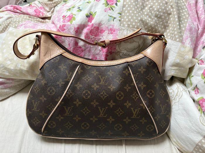 Genuine leather bag free post