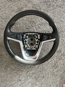 opel insignia steering wheel