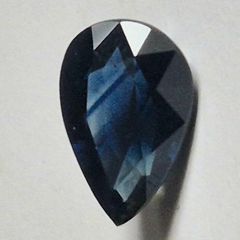 Blue Sapphire. Natural, no treatment. Over 3 carats in weight. Would look amazing in a gold ring.