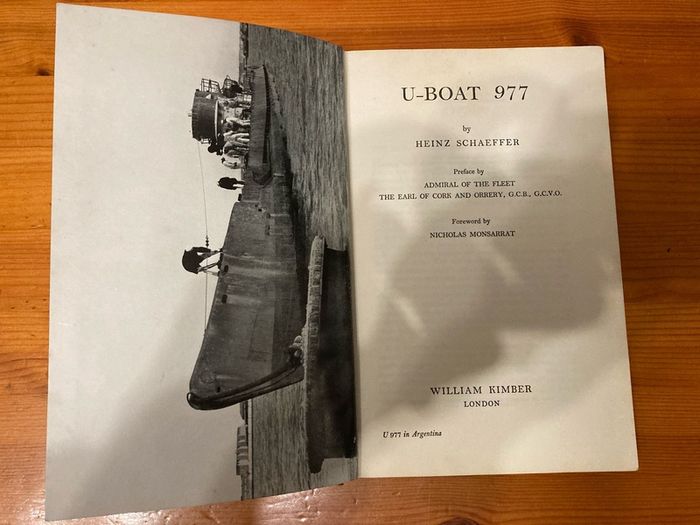 War book:'U-Boat 977'