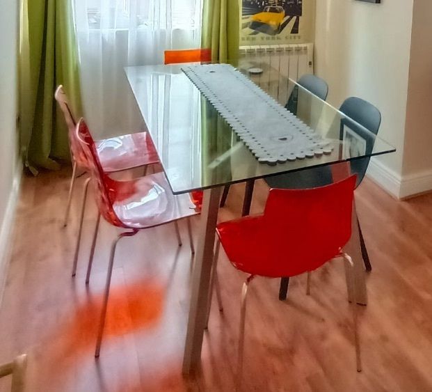 Calligaris chairs and table