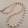 Elegant Fresh Water Pearl and Agate Beads Necklace Image 3