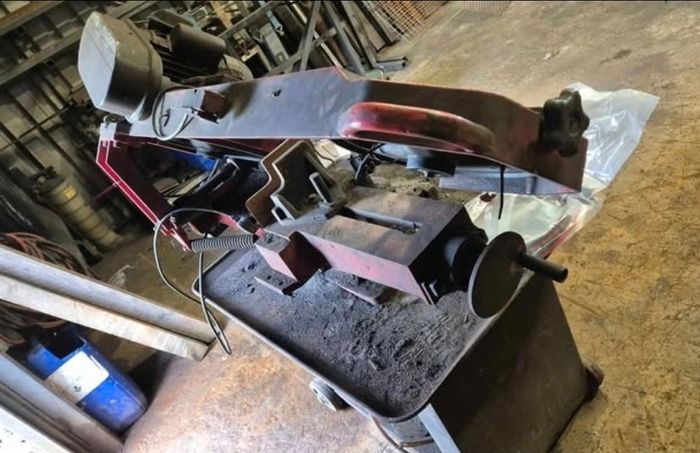 8"Steel bandsaw 240v
