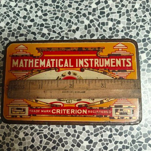 Old Criterion Mathematical Geometry Set