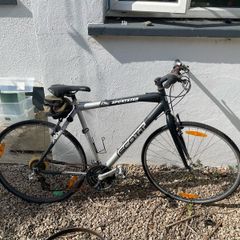 2 bikes and 2 locks