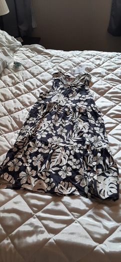 Girls F & F dress new