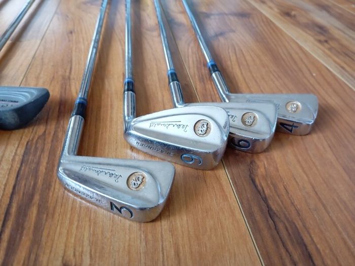 golf clubs