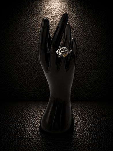 Vintage 925 Sterling Silver & Smoky Quartz Leaf Ring