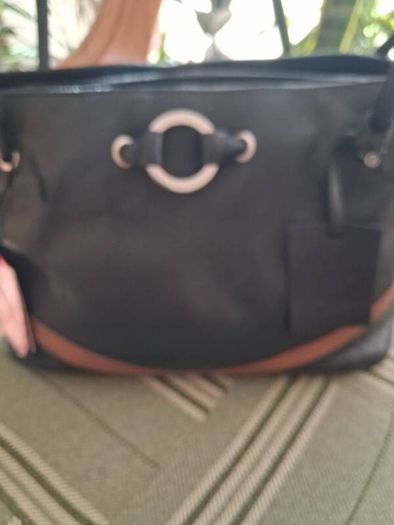 Beautiful GiGi Navy Soft Leather Hand/Shoulder Bag