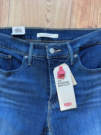 Levi's Women's jean's brand new with tags W31 L34
