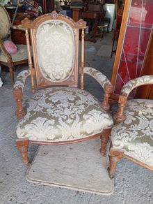 Victorian gentlemans chair