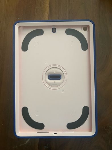 OtterBox Easy Grab Case for iPad (9th, 8th and 7th generation)