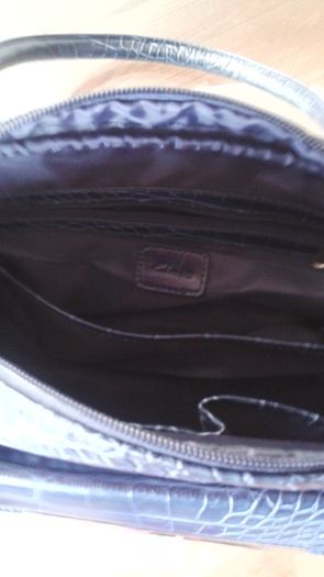 Brand new purple "clark" handbag