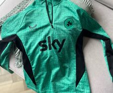 boys top Ireland