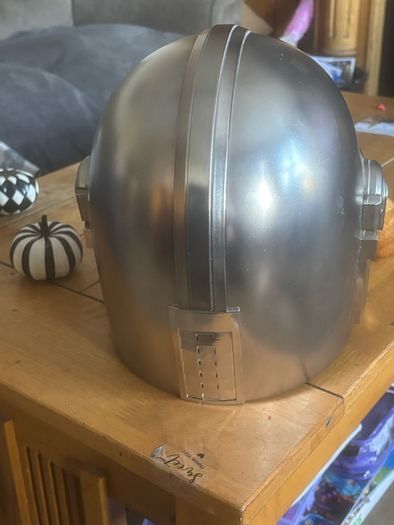Mandolorian helmet from black series