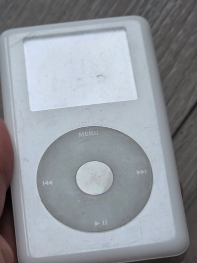 iPod 4th Gen Classic 40gb A1059 (Free Post)