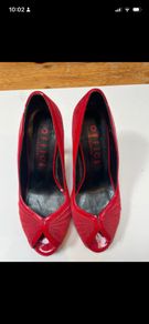 red heels