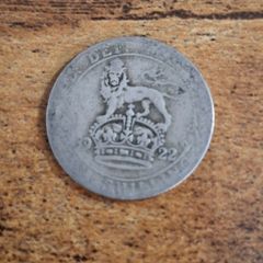 Great Britain UK 1922, One Shilling, George V, Silver Coin - free standard postage