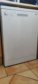 Beko Dishwasher