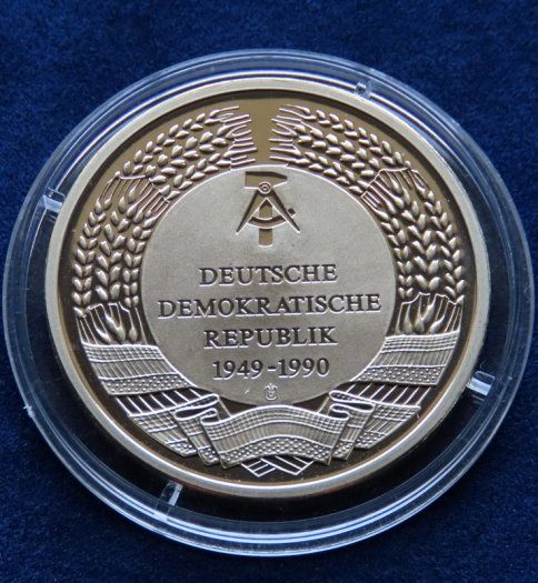 Fall of The Berlin wall - East Germany collector proof coin medal