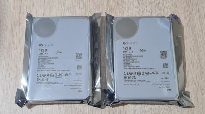 Seagate Exos X18 24TB (2 x 12TB) 7200 RPM SATA 6Gb/s 3.5" Enterprise Hard Drive