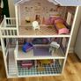 dolls house Image 3
