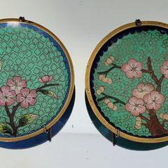 Vintage Chinese cloisonne petite plates