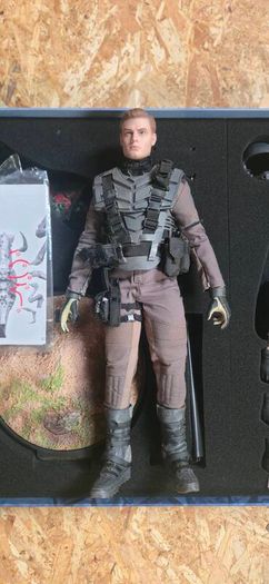 Starship Force Deluxe 1/6th scale