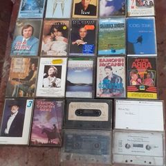 Various original tape cassettes-music-40 pieces