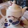 Royal Worcester, Evesham Vale, Coffee Pot Image 2